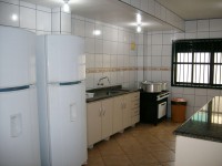 /album/galeria%20de%20fotos%3a%20casa%20de%20excurs%c3%a3o/cozinha-jpg1/